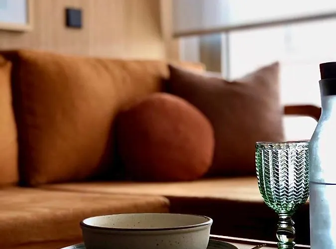 アパート The Matter Meaningful